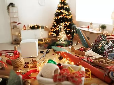 Holiday Hustle